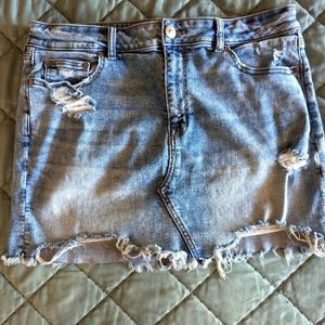 American Eagle jean ripped skirt size 16